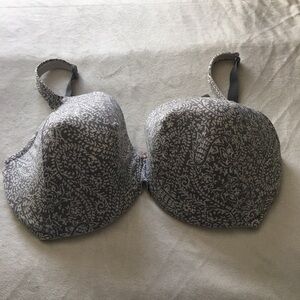 Cacique Gray Bra in Soft Textured Fabric